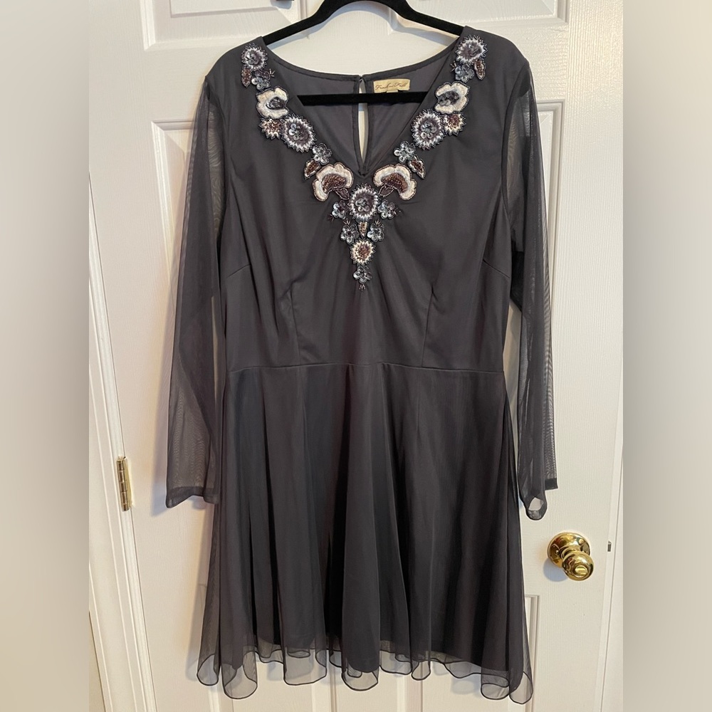 ModCloth Frock & Frill Dress Gray US 16, UK 20